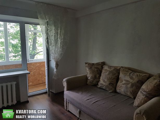 Sell 2-room apartment. Киев,  Русановский бул — photo 1