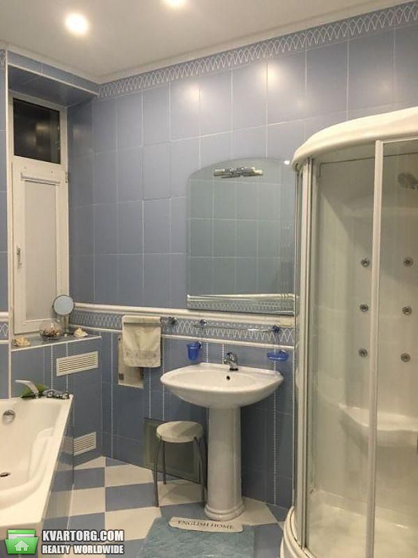 Rent out 2-room apartment. Киев,  Институтская — photo 7