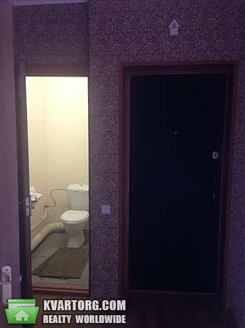 Rent out 2-room apartment. Киев,  Бажана — photo 7