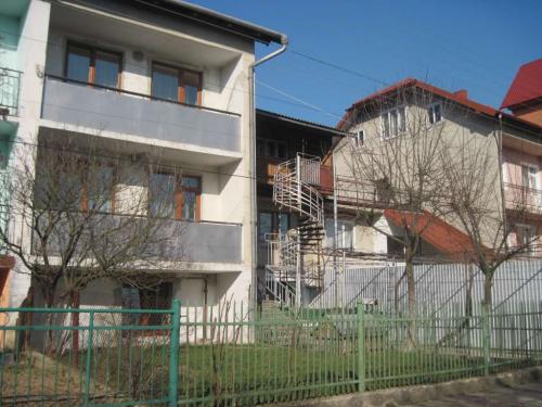 продам дом. Львов,  Б.Хмельницького - фото 8