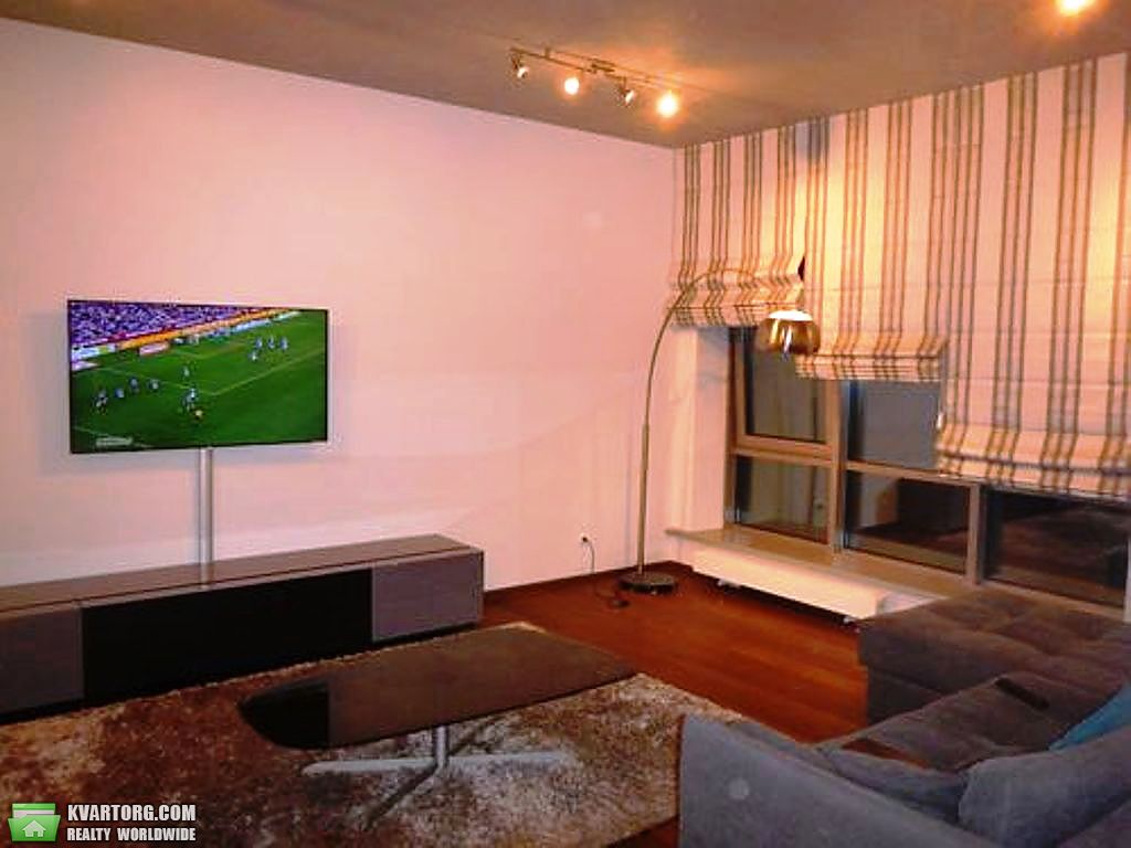 Sell 1-room apartment. Киев,  Днепровская наб — photo 1