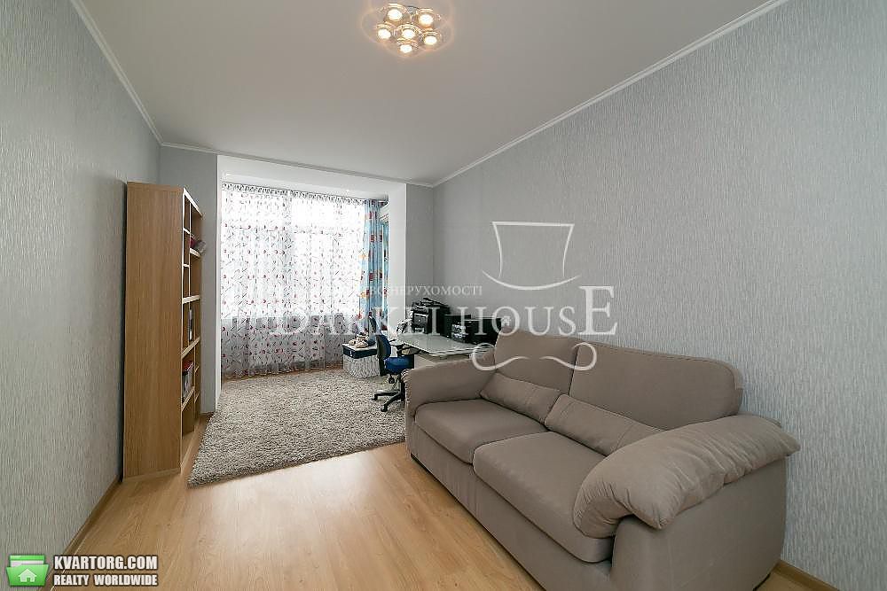 Rent out 3-room apartment. Киев,  Ломоносова — photo 9