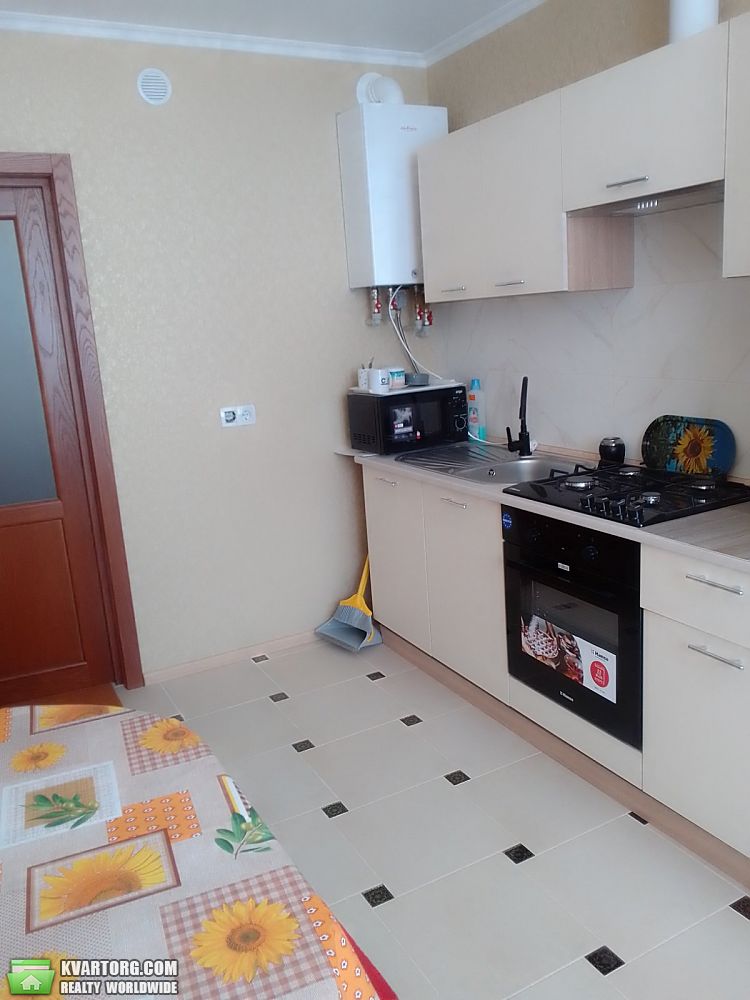 Rent out 1-room apartment. Киев, Машинобудівників — photo 1