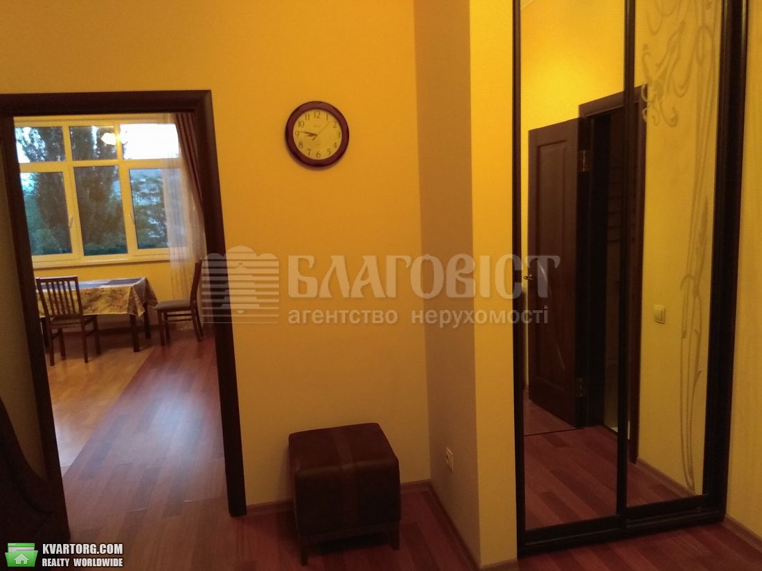 Rent out 1-room apartment. Киев,  Щорса — photo 2