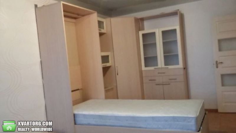 Sell 3-room apartment. Киев,  Межевая — photo 3