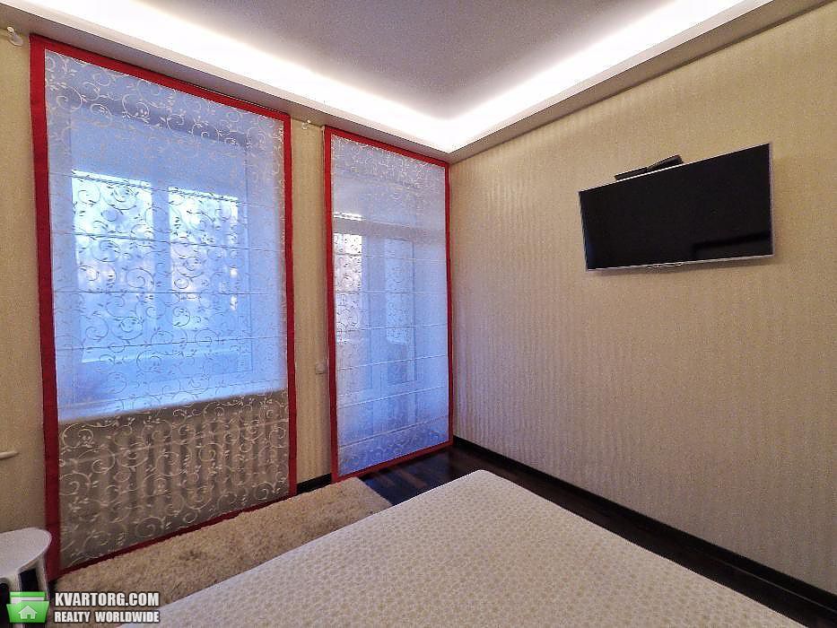 Rent out 2-room apartment. Киев,  Белорусская — photo 3