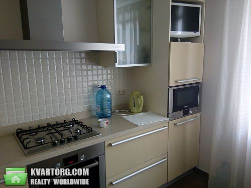 Rent out 2-room apartment. Киев,  Ярославский пер — photo 9