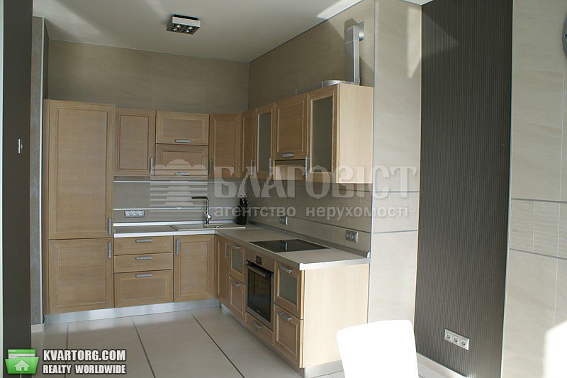 Rent out 1-room apartment. Киев,  Соломенская — photo 3