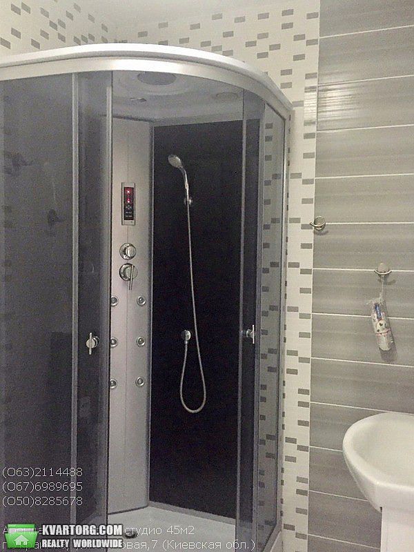 Rent out 1-room apartment. Украинка,  Сосновая — photo 6