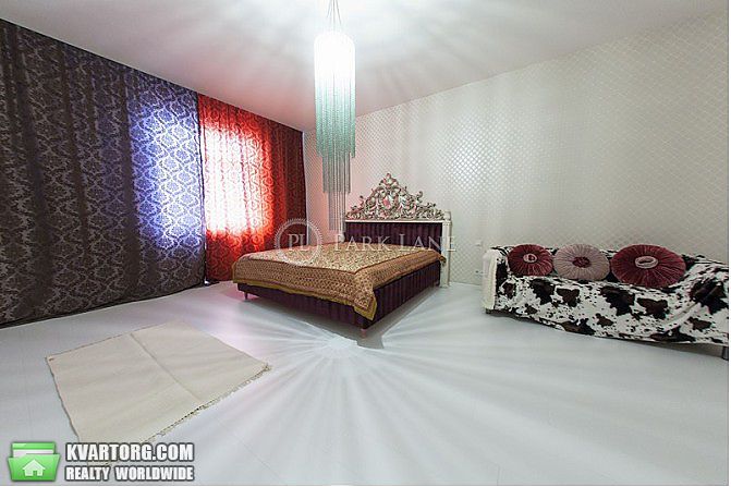 Rent out multi-room apartment. Киев,  Богдана Хмельницкого — photo 3