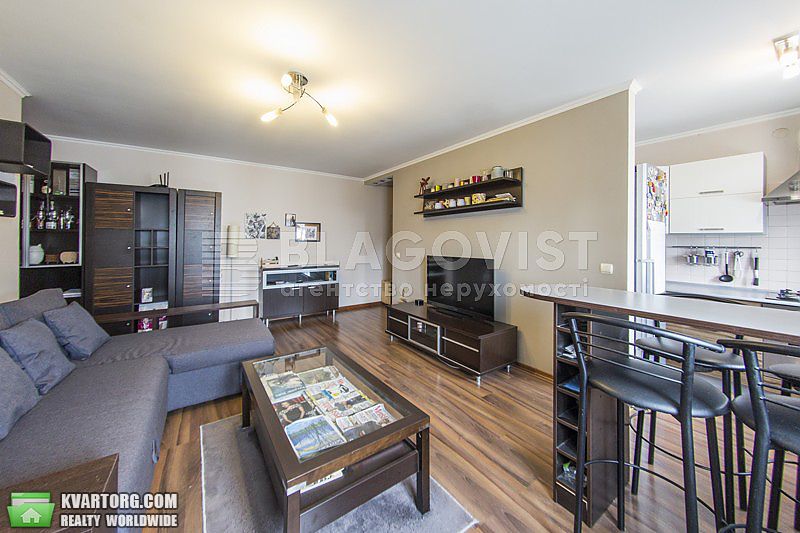 Sell 3-room apartment. Киев,  Щорса — photo 1