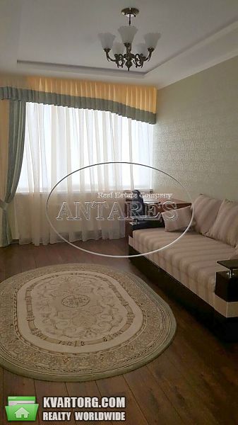 Rent out 3-room apartment. Киев, Регенераторная — photo 2