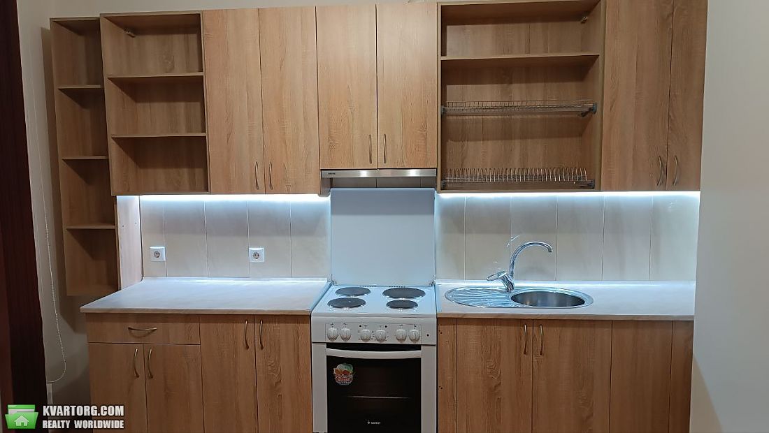 Rent out 1-room apartment. Киев, Урлівська — photo 4
