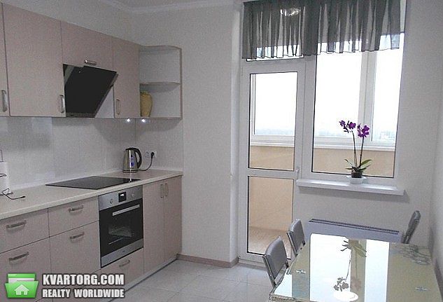Sell 2-room apartment. Киев,  Танковая — photo 1