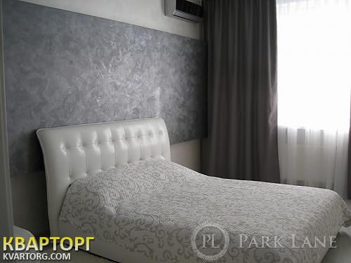 Sell 2-room apartment. Киев,  Днепровская наб — photo 1