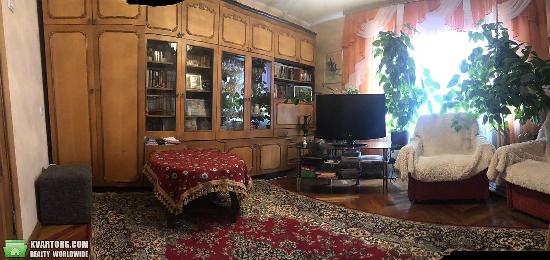 Sell 2-room apartment. Киев,  Автозаводская — photo 1