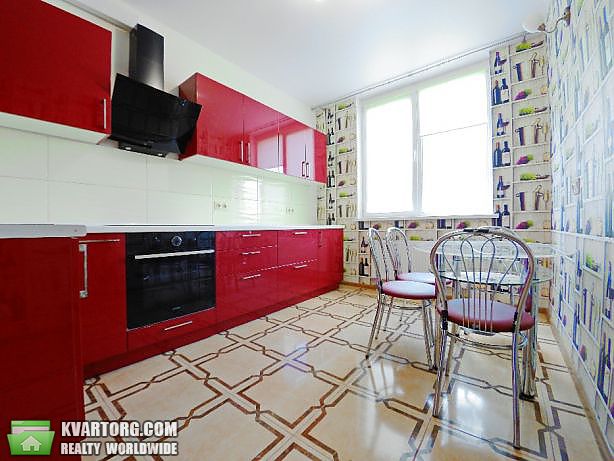 Rent out 1-room apartment. Киев,  Ломоносова — photo 1