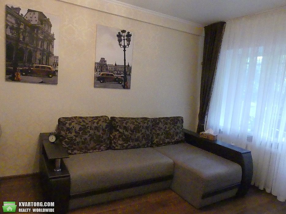 Sell 2-room apartment. Киев,  Лукьяновская — photo 1