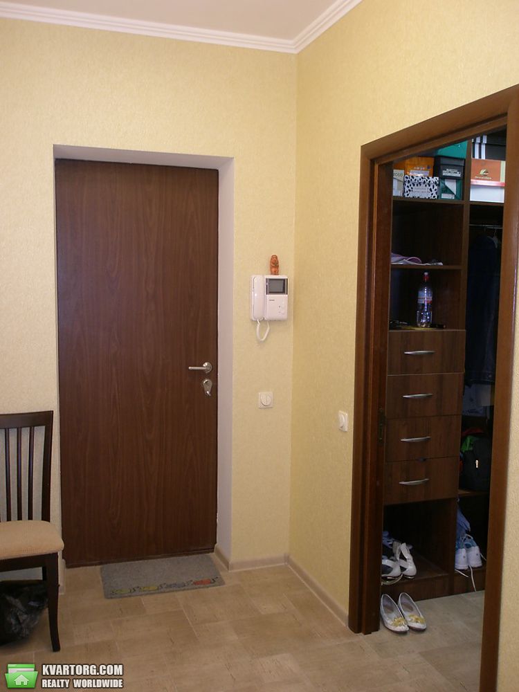 Sell 2-room apartment. Днепропетровск, Дзержинского ул — photo 4