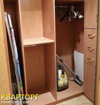 Rent out 2-room apartment. Киев, Окипной — photo 6