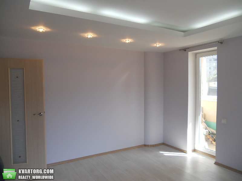 Sell 2-room apartment. Харьков, проспект Гагарина — photo 3