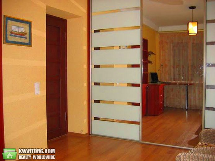 Sell 3-room apartment. Киев,  Пражская — photo 8