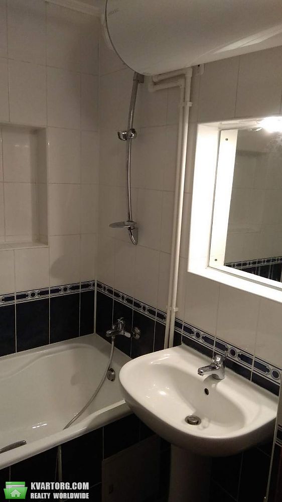 Rent out 3-room apartment. Киев, Вильямса — photo 7