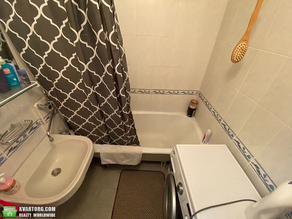Sell 3-room apartment. Киев,  Лайоша Гавро — photo 4