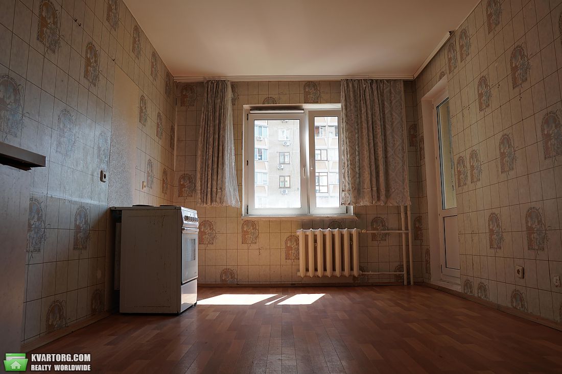 Sell 1-room apartment. Киев,  Порика — photo 1