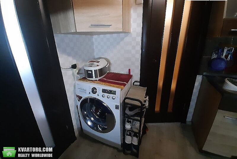 Sell 1-room apartment. Киев,  Автозаводская — photo 2