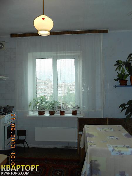 Sell 3-room apartment. Киев, Бажана николая проспект — photo 1