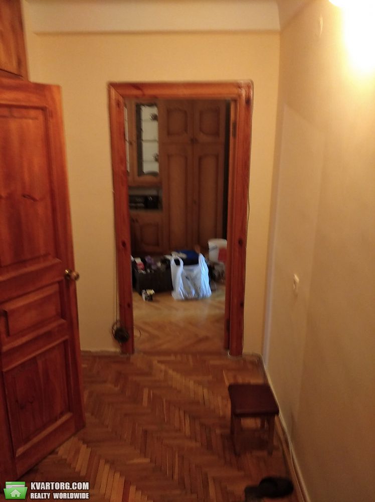 Sell 2-room apartment. Киев,  Миропольская — photo 2