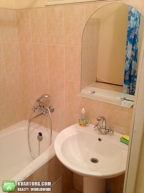 Sell 2-room apartment. Киев,  Фучика — photo 5