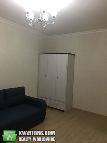 Rent out 1-room apartment. Киев, Практичная — photo 9
