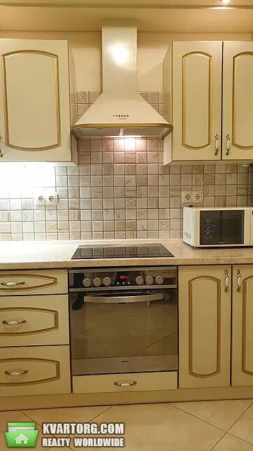 Rent out 2-room apartment. Киев,  Эрнста — photo 2