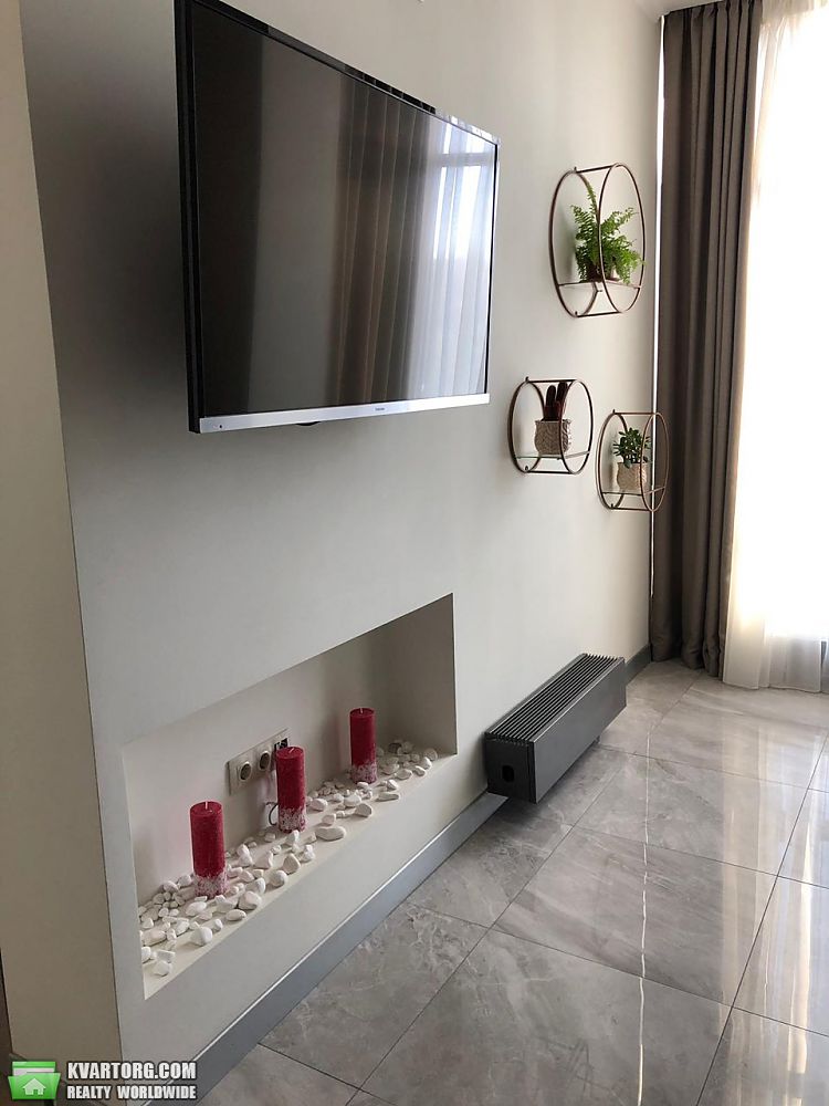 Rent out 2-room apartment. Киев,  Струтинского — photo 6