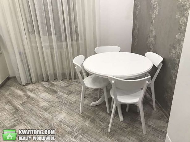 Rent out 2-room apartment. Киев,  Белицкая — photo 3