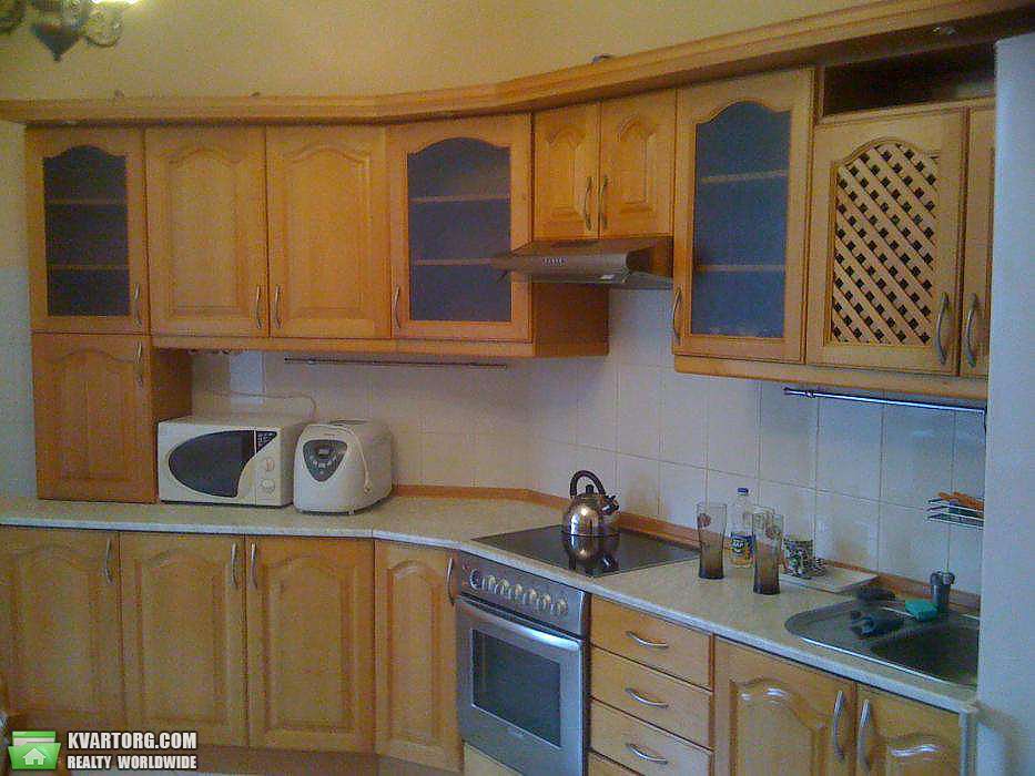 Rent out 3-room apartment. Киев,  Амосова — photo 7