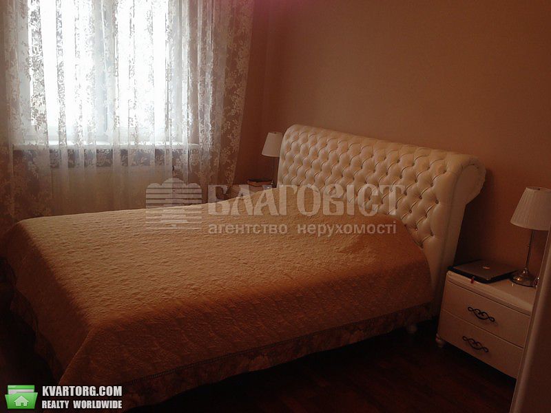 Rent out 3-room apartment. Киев,  Дегтяревская — photo 3