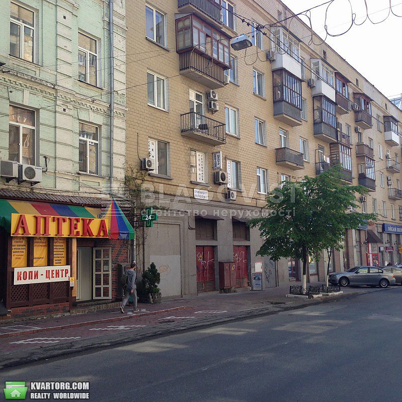 Sell 3-room apartment. Киев,  Гончара — photo 1