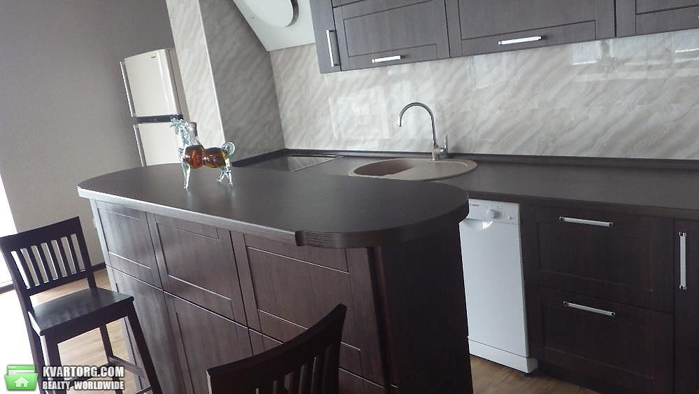 Sell 2-room apartment. Киев,  Дегтяревская — photo 4