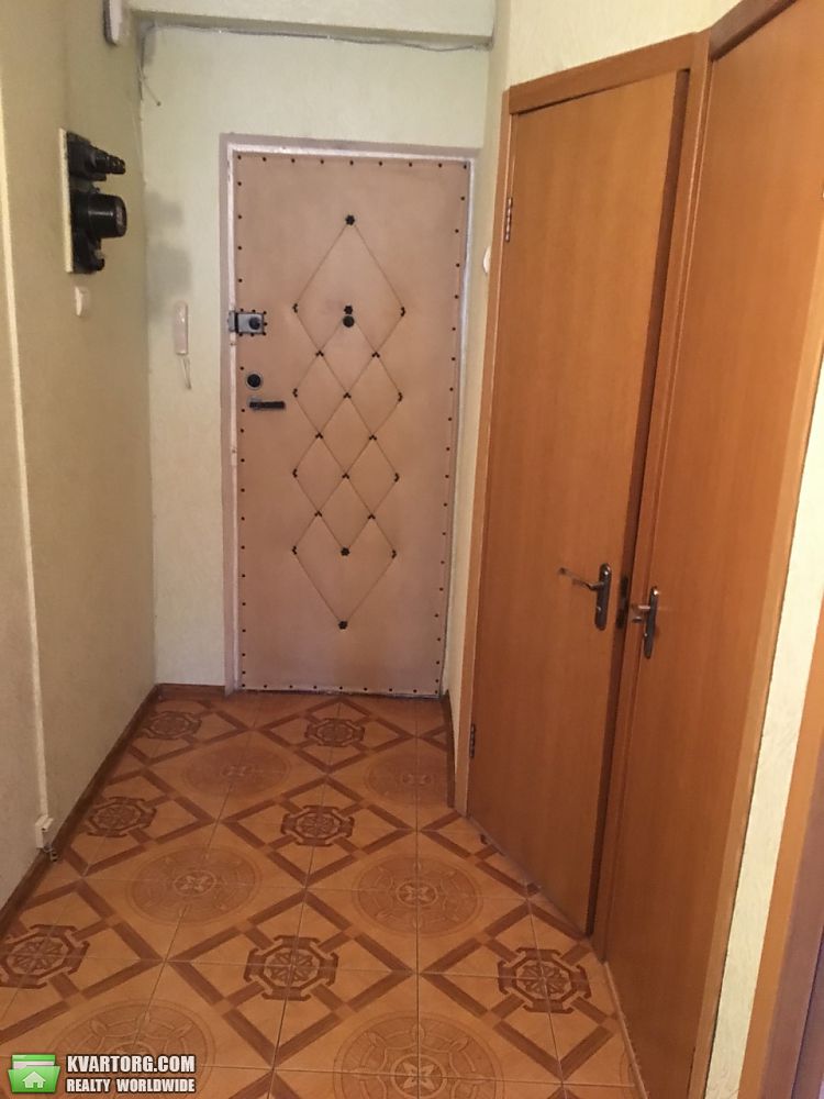 Rent out 2-room apartment. Киев,  Курчатова — photo 1