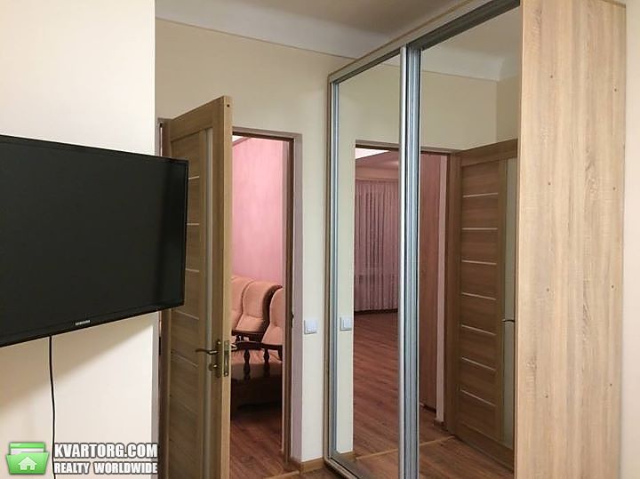 Rent out 2-room apartment. Киев, бульвар Дружбы Народов — photo 7