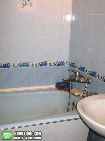 Sell 3-room apartment. Одесса, Светлый переулок — photo 1