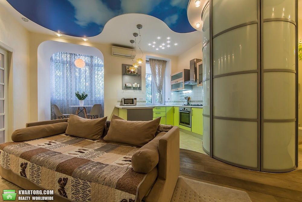 Sell 2-room apartment. Киев,  Большая Васильковская — photo 1