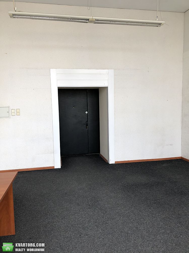 Rent out office. Киев, Сверстюка — photo 1