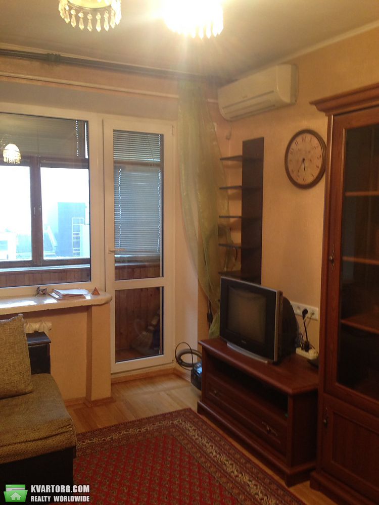 Sell 1-room apartment. Киев,  Лескова — photo 1