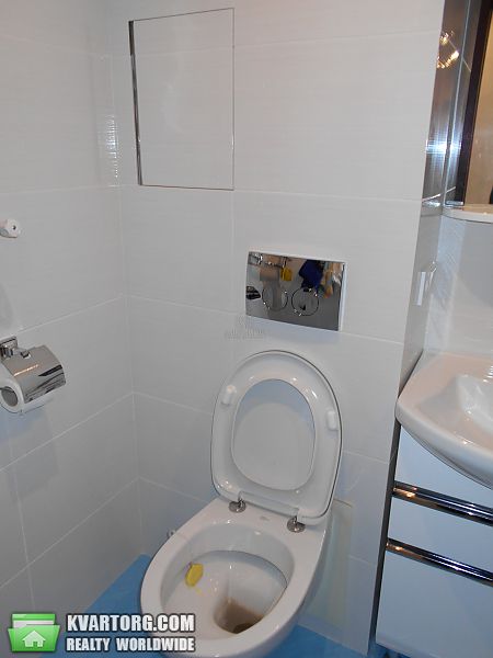 Sell 1-room apartment. Киев,  Урицкого — photo 9