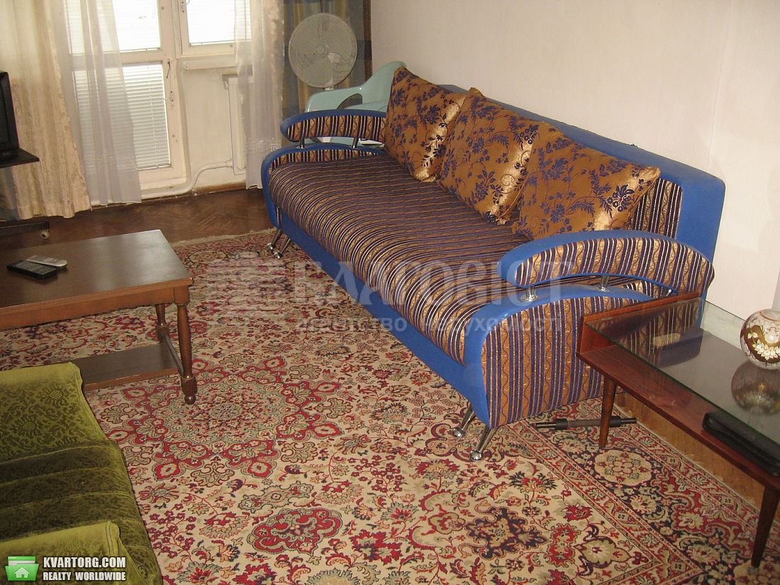 Rent out 3-room apartment. Киев,  Мечникова — photo 2