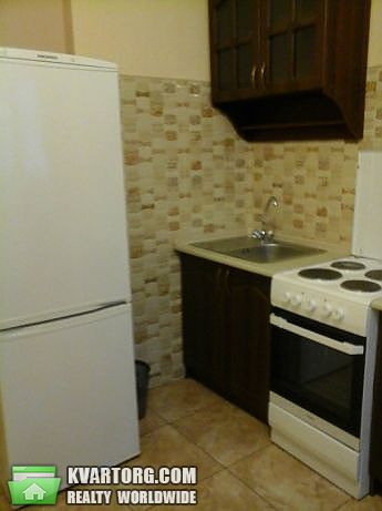 Rent out 1-room apartment. Киев,  Трутенко — photo 3